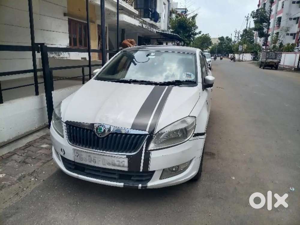 Skoda Rapid Diesel Manual 2013 Model