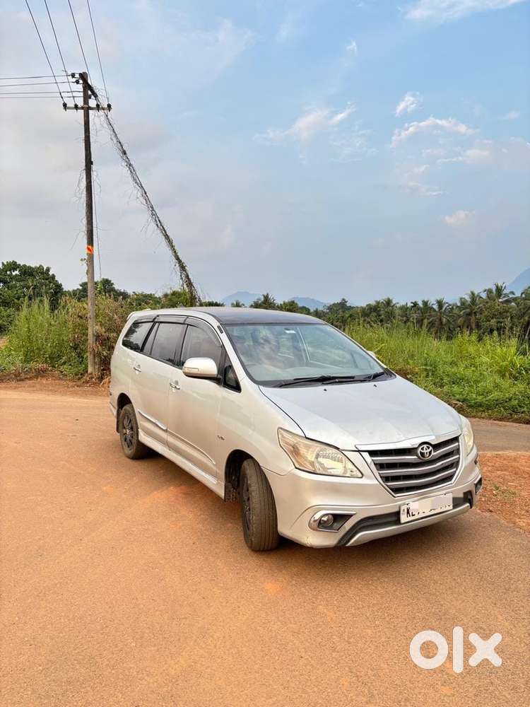 Toyota Innova Diesel 2.0 2010