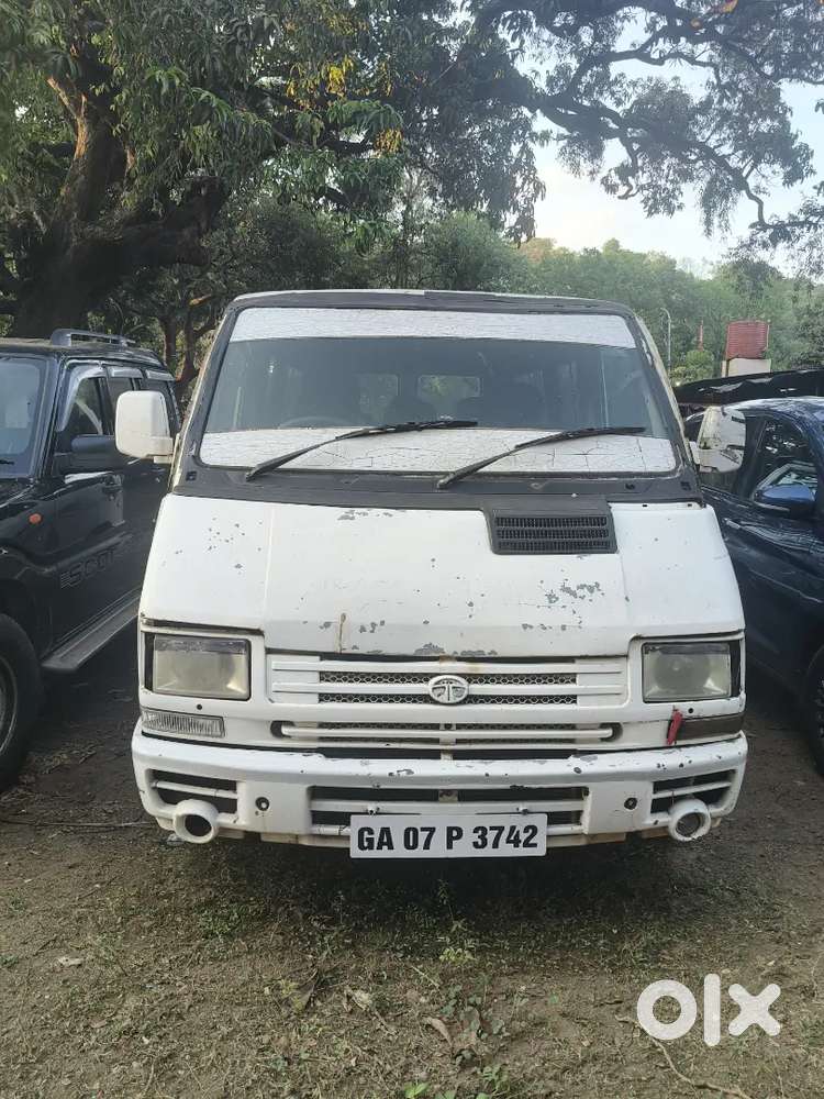 Tata Winger 2009