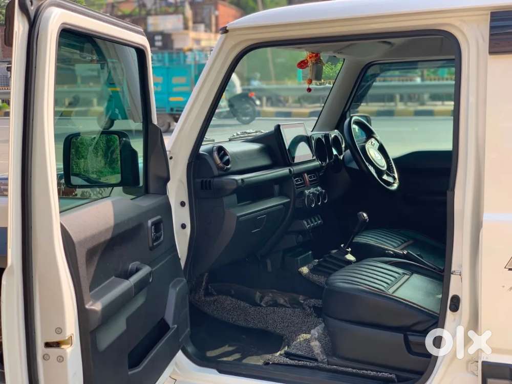 Maruti Suzuki Jimny, 2023, Petrol