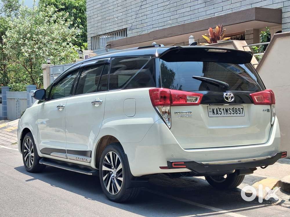 Toyota Innova Crysta [2020-ongoing] 2.4 Zx At 7 Str, 2022, Diesel