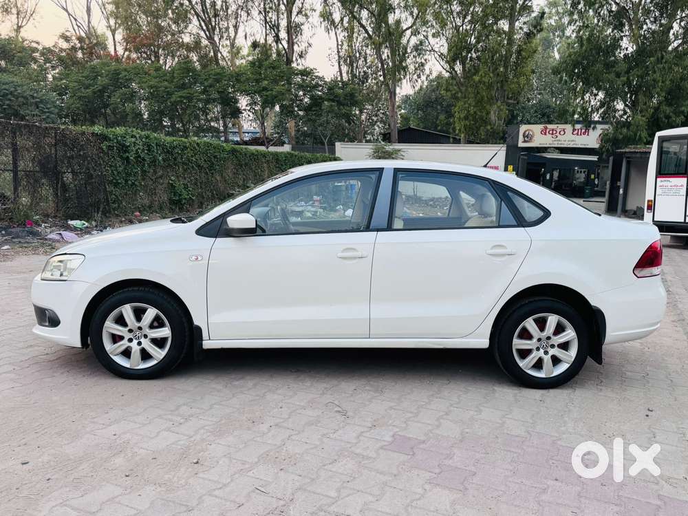 Volkswagen Vento 1.2 Tsi Highline Plus At, 2011, Petrol