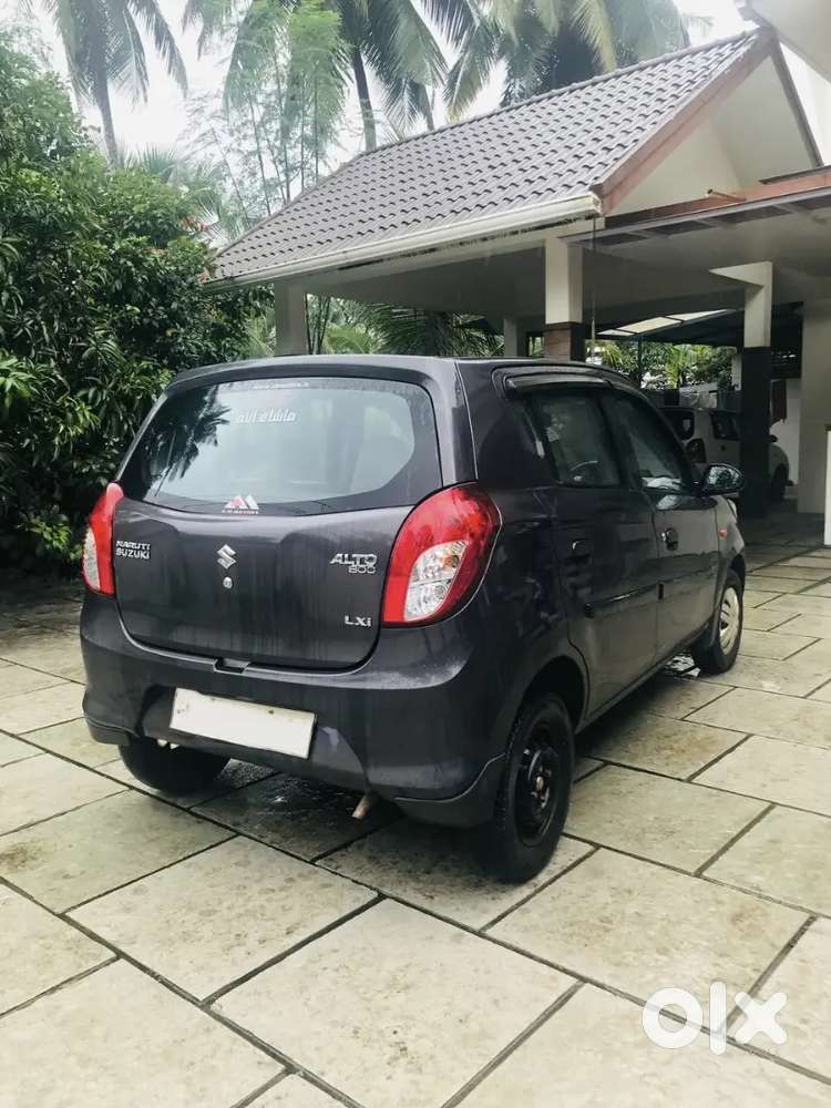 Alto 800 2015