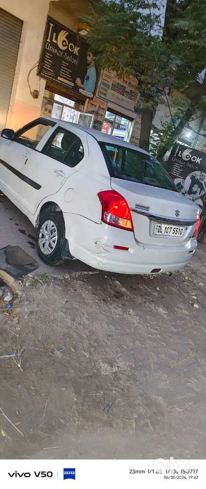 Maruti Dzire 1.2 Vxi 2011