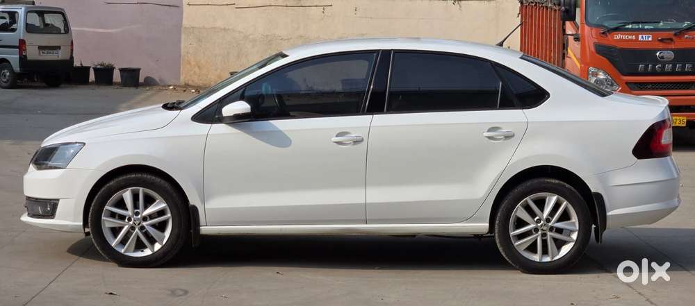 Skoda Rapid 1.5 Tdi At Style, 2018, Diesel