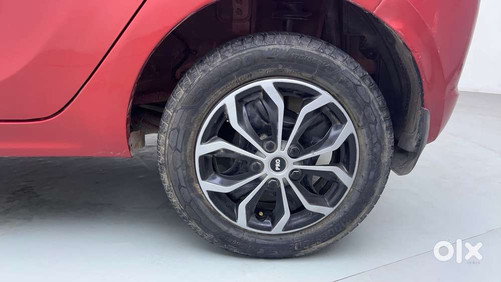 Tata Tiago 1.2 Revotron Xz Wo Alloy, 2019, Petrol