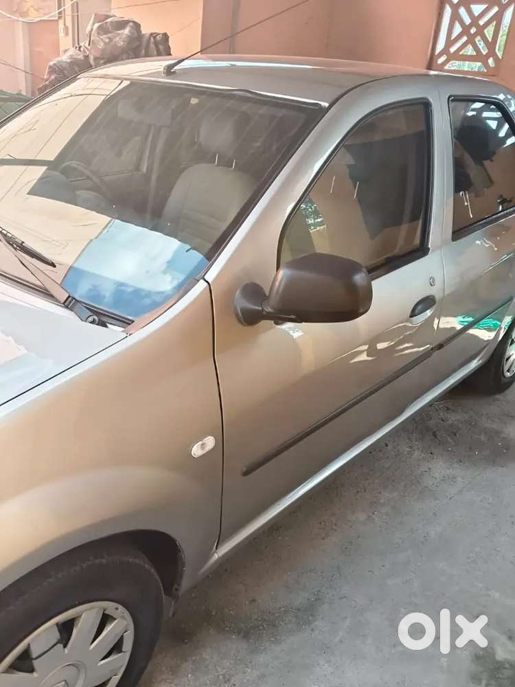 Mahindra Renault Logan Diesel 2010