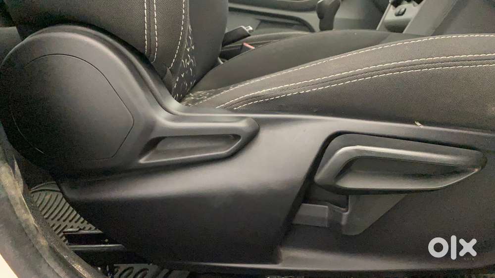 Tata Tiago 1.05 Revotorq Xt, 2023, Petrol