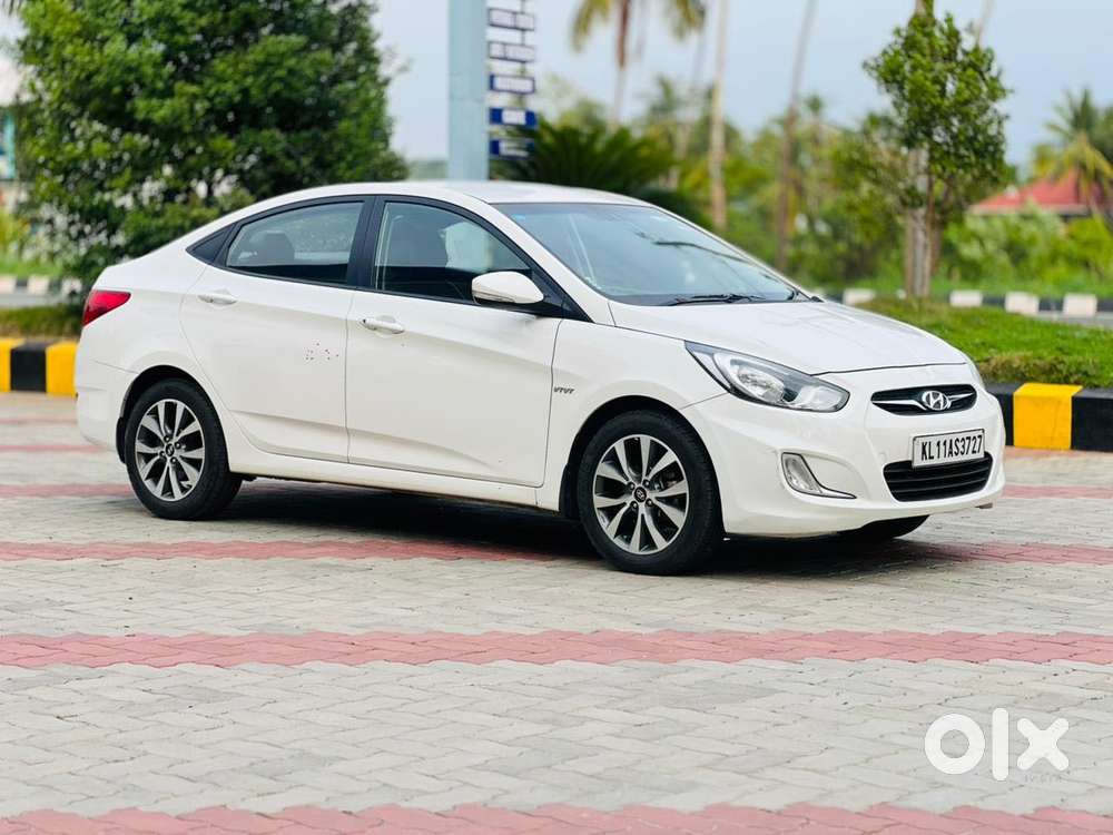 Hyundai Fluidic Verna 1.6 Vtvt Sx, 2013, Petrol