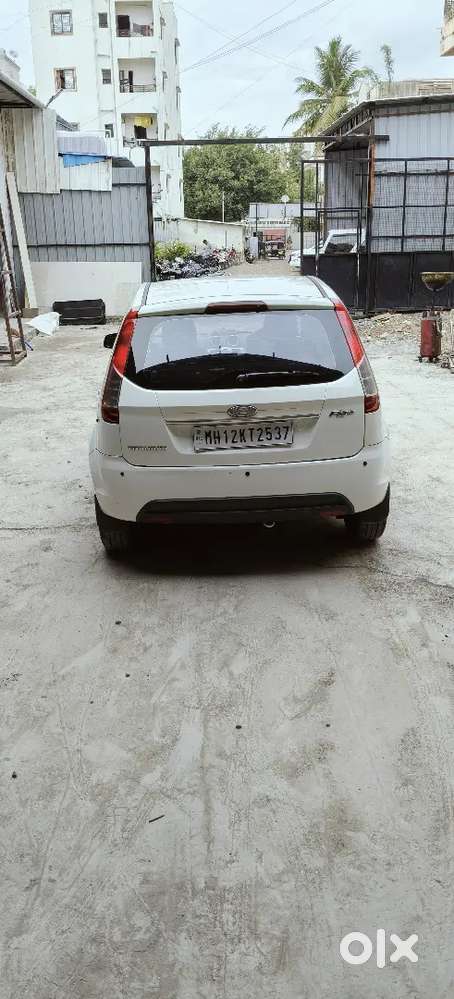 Ford Figo Petrol Manual 72000 Km 2014