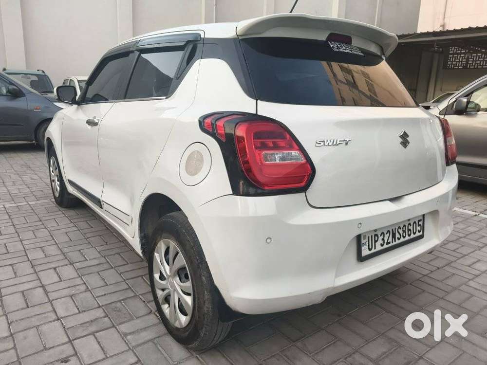 Maruti Suzuki Swift 1.2 Vxi (o), 2023, Petrol