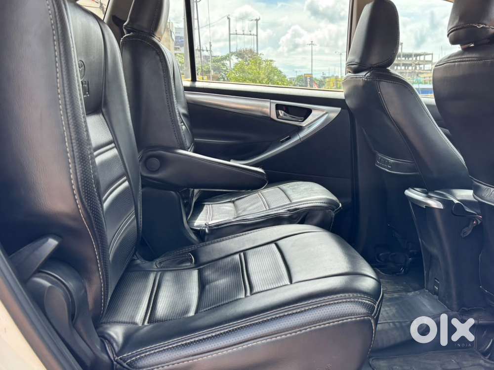 Toyota Innova Crysta G 7 Str, 2017