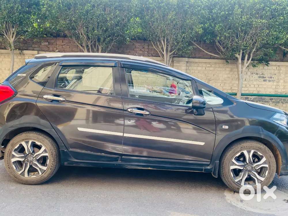 Well-maintained Honda Wr-v 2018 Petrol 24000 Km Driven
