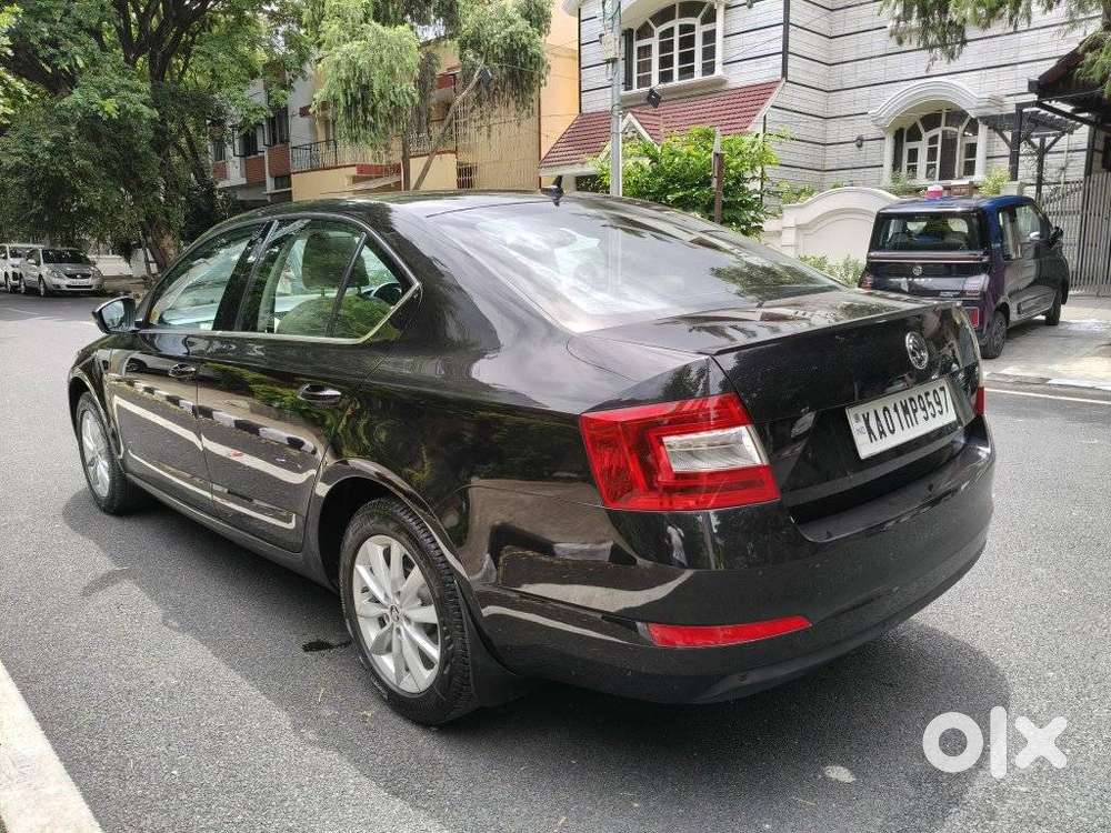 Skoda Octavia 2013-2017 Style Plus 1.8 Tsi At, 2016, Petrol