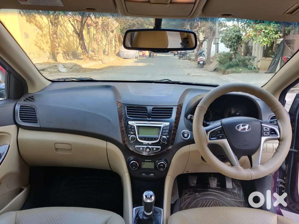 Hyundai Fluidic Verna 1.6 Vtvt Sx, 2011, Petrol