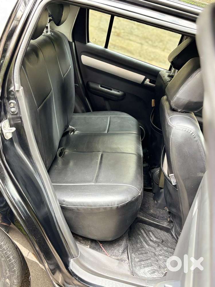 Maruti Suzuki Swift Vvt Zxi, 2010, Petrol