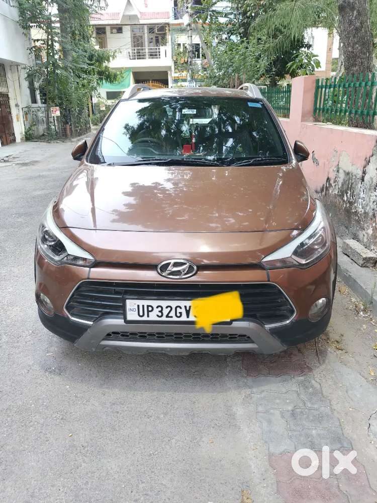 I20 Active 2016,only 17006 Km Driven,well Mentioned,2new Tyres,nowork