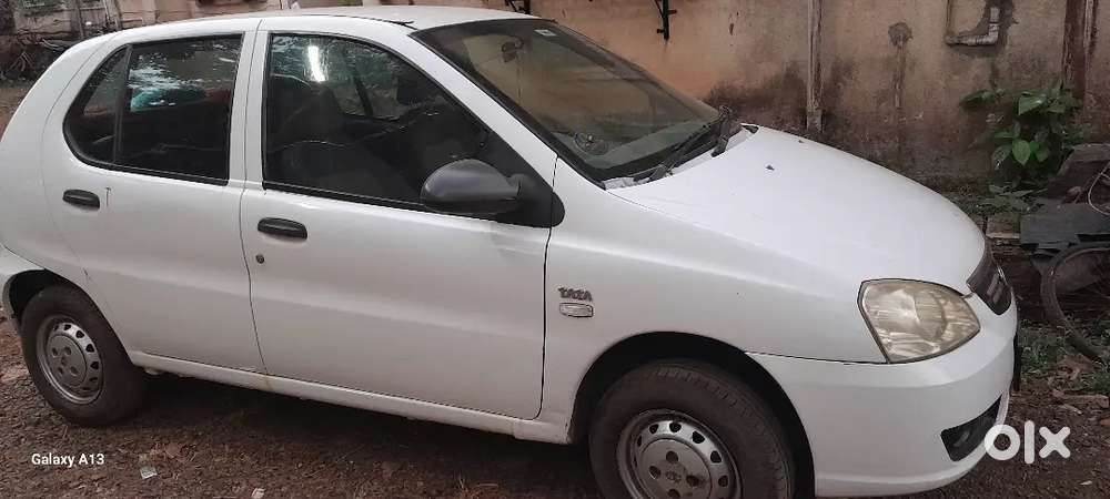 Tata Indica V2 Xeta 2013 Petrol Well Maintained