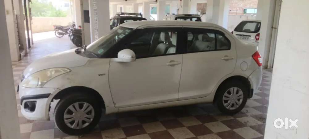 Maruti Suzuki Dzire 2014 Petrol 84500 Km Driven