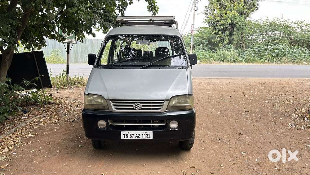 Maruti Suzuki Versa Dx1 8 Seater, 2008, Petrol