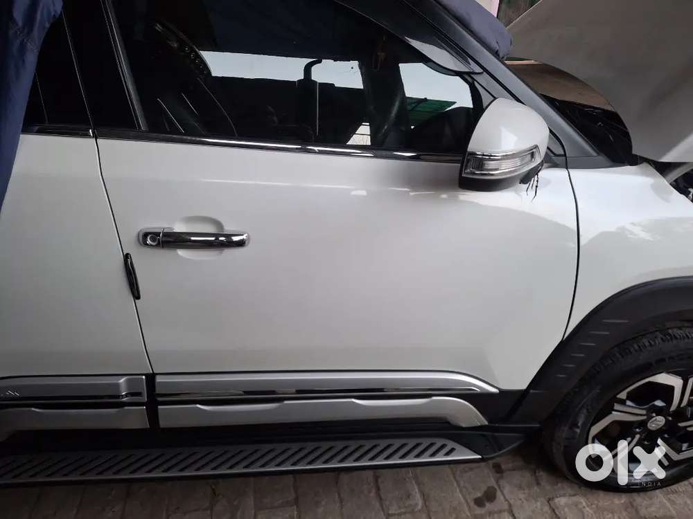Maruti Suzuki Brezza Vxi 2022