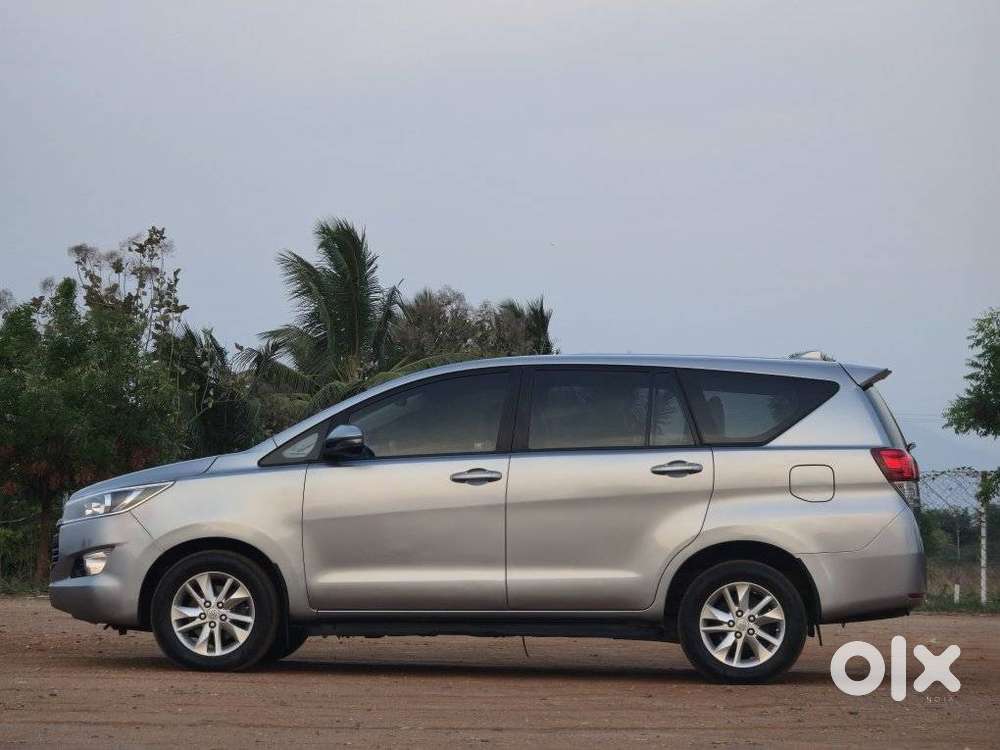Toyota Innova Crysta 2.4 G Mt, 2020, Diesel