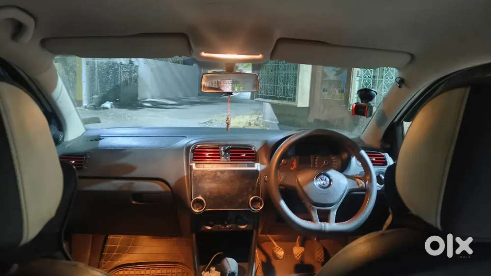 Volkswagen Polo 2014 Petrol 86900 Km Driven
