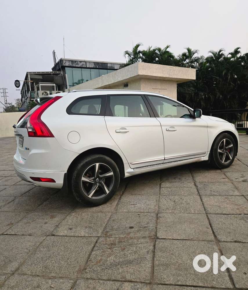 Volvo Xc60 D5 Awd Automatic, 2016, Diesel