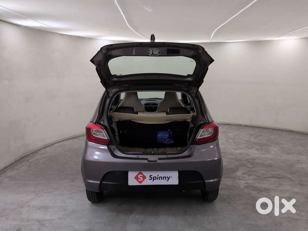 Tata Tiago 1.2 Revotron Xm, 2017, Petrol