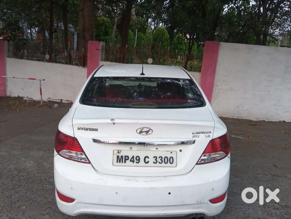 Hyundai Verna 2013
