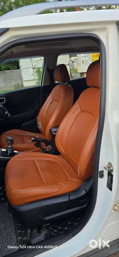 Hyundai Venue Sx (o) Mt 1.5 Diesel, 2022, Diesel