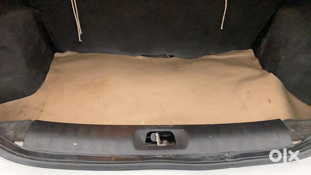Maruti Suzuki Swift Dzire Vxi 1.2, 2013, Petrol