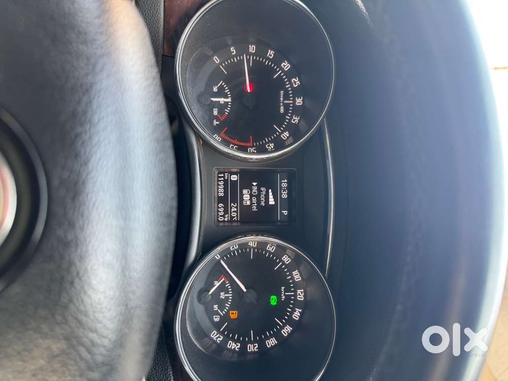 Skoda Superb 2.0 Elegance Tdi Cr At