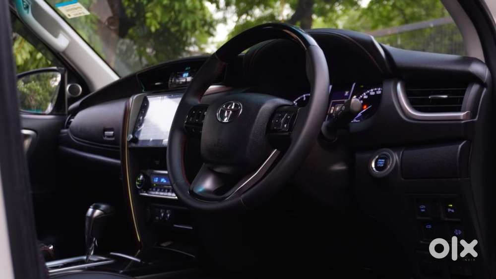 Toyota Fortuner 4x2 At 2.8 Diesel, 2022, Diesel