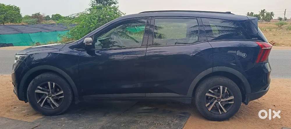 Xuv 700 Ax5 7 Seater Good Condition