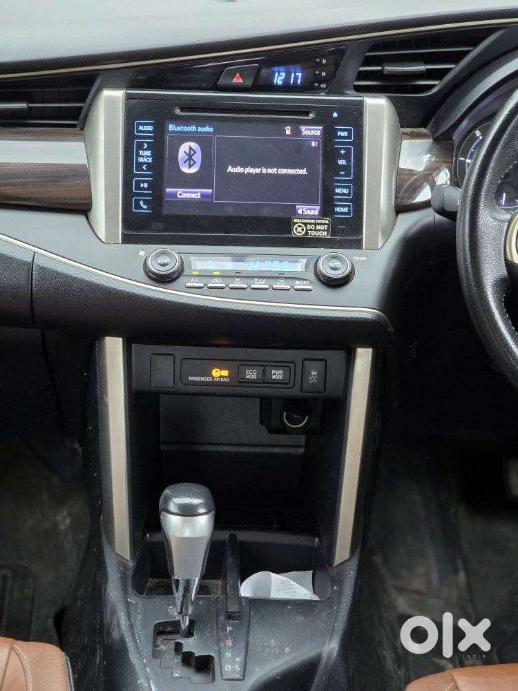 Toyota Innova Crysta 2.8 Zx At 7 Seater, 2018, Diesel