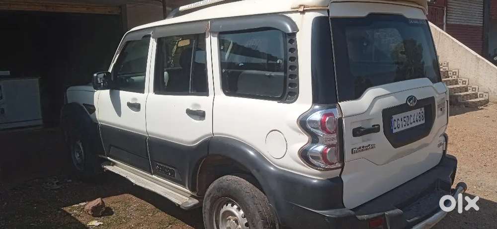 Mahindra Scorpio 2017 Diesel 121000 Km Driven