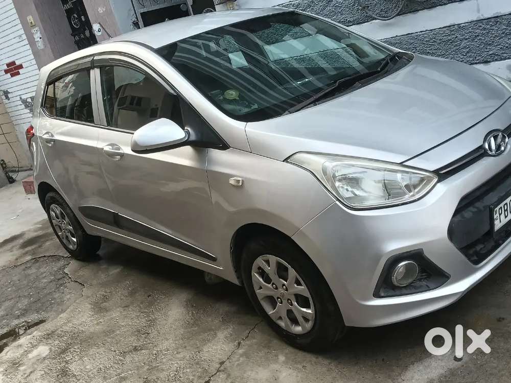 Hyundai Grand I10 2014 Variant Urgent Sell