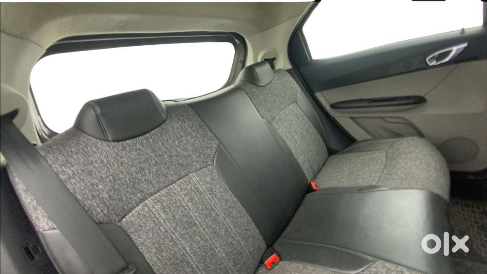 Tata Tiago 1.2 Revotron Xza, 2019, Petrol