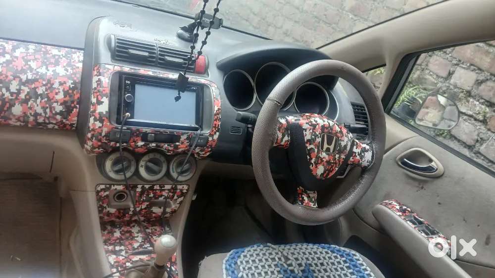 Condition 1no Alloy Wheel 100000 Km Driven