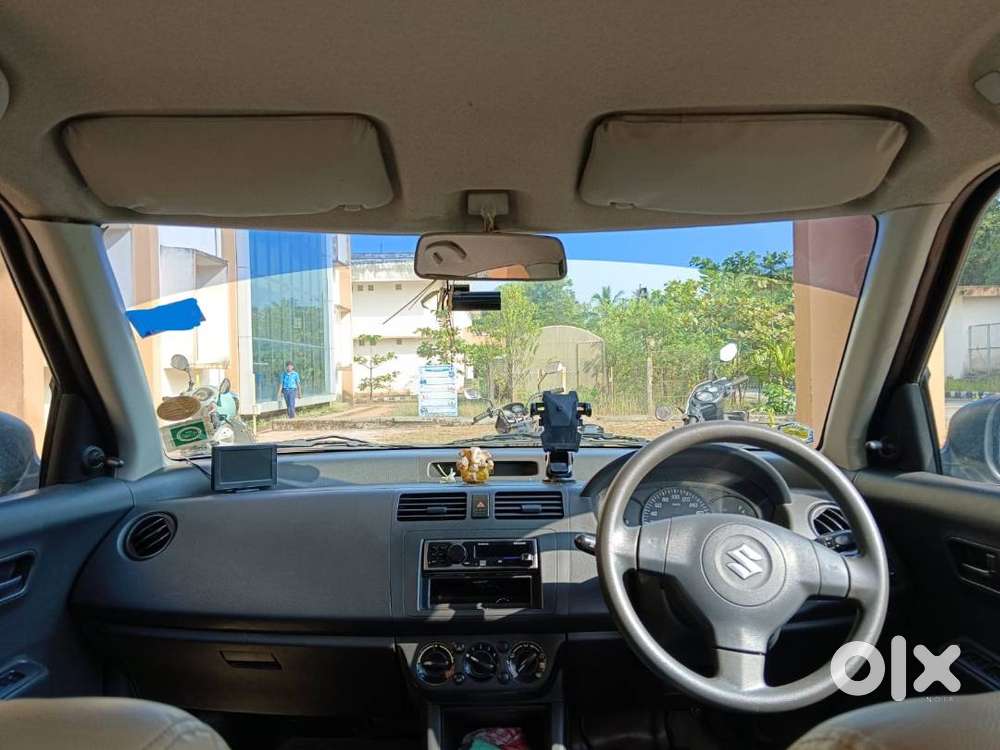 Maruti Suzuki Dzire 2010