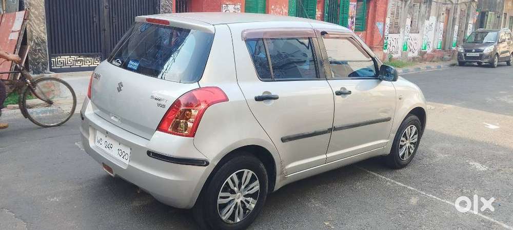 Maruti Suzuki Swift 2004-2010 Vxi Bsiv, 2011, Petrol