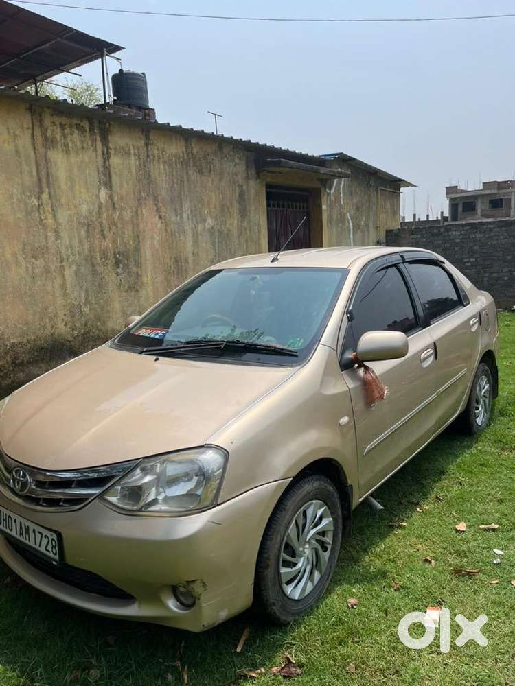 Toyota Etios 2011 Petrol Well Maintained
