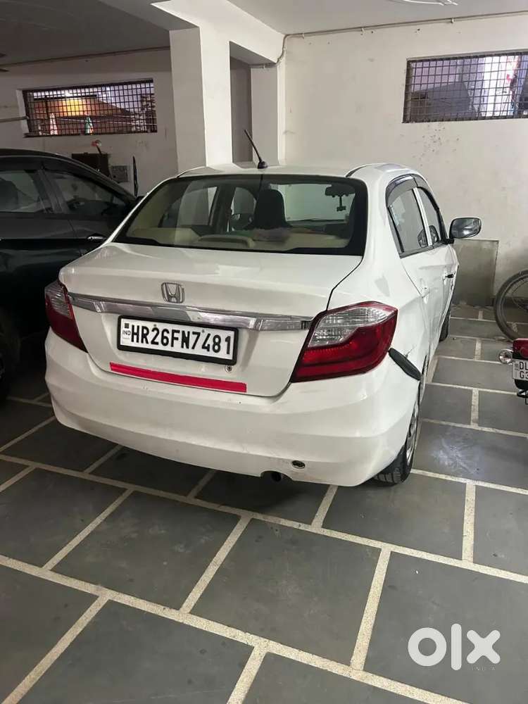 Honda Amaze 2017 Cng & Petrol Well Maintained