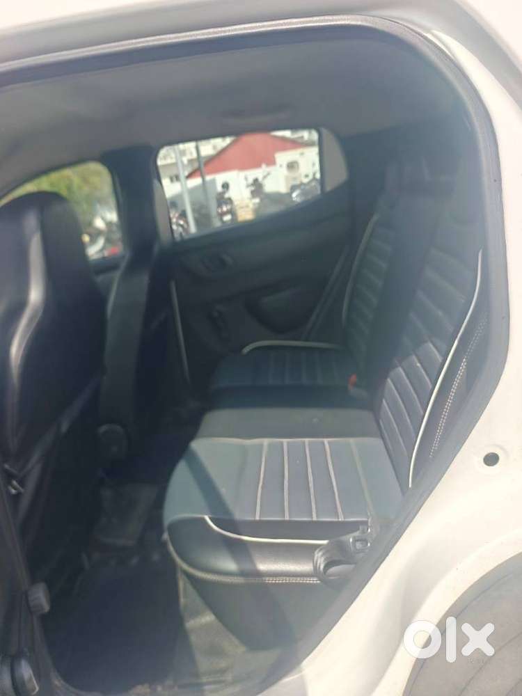 Renault Kwid 1.0 Rxt Optional, 2017, Petrol