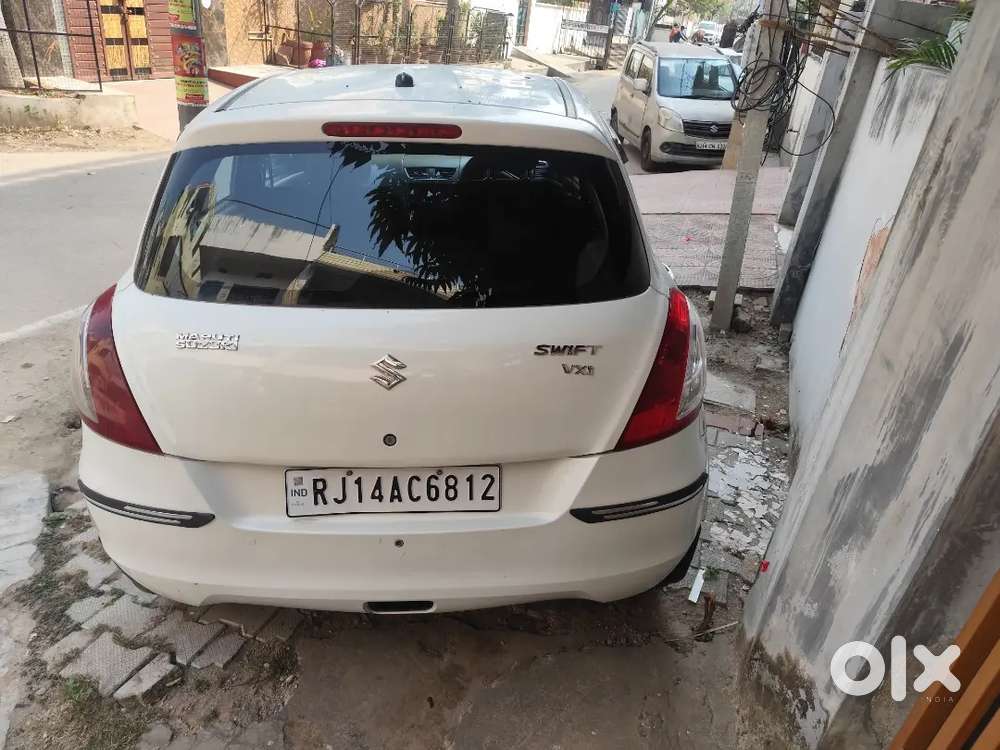 Maruti Suzuki Swift 2015