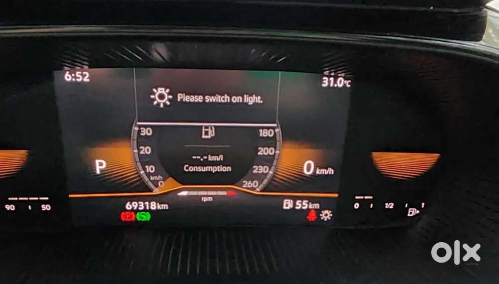 Skoda Slavia Automatic, Sunroof, Vantilated Seats, Wireless Charger
