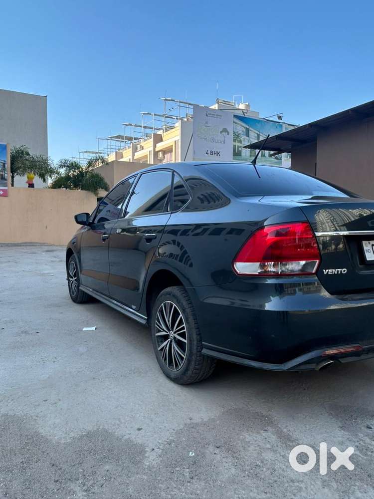 Volkswagen Vento 1.2 Tsi Highline Plus At, 2019, Petrol