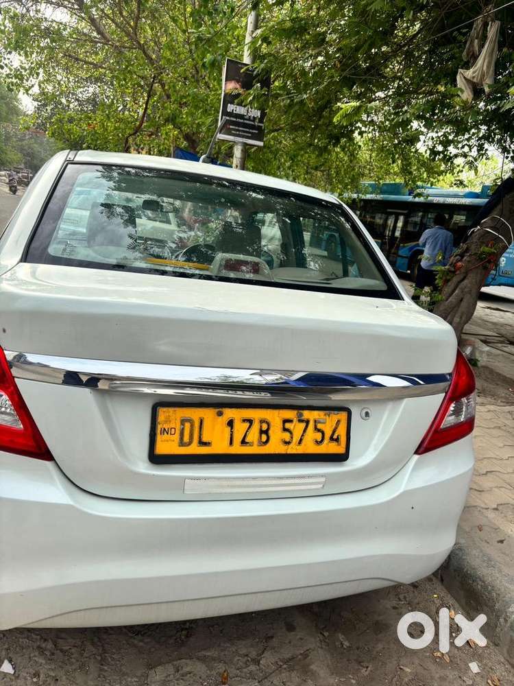 Maruti Suzuki Swift Dzire 2017 Petrol 185000 Km Driven