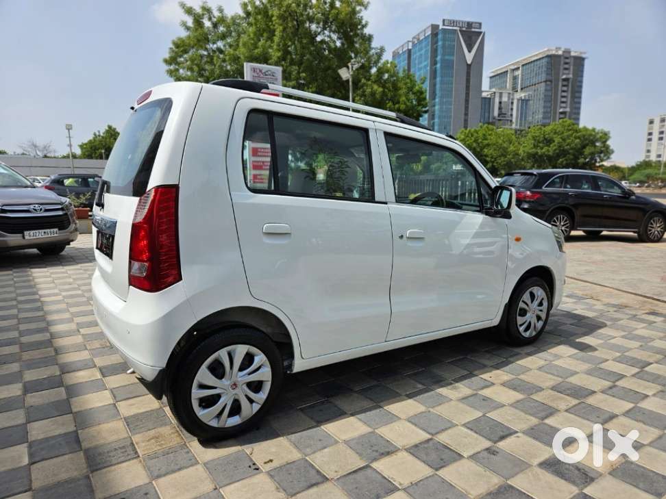 Maruti Suzuki Wagon R Vxi Amt Opt, 2018, Petrol